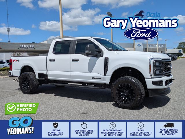 Oxford White 2024 Ford F-250 Super Duty XL Crew Cab 4WD Pickup Truck Four-Wheel Drive Automatic