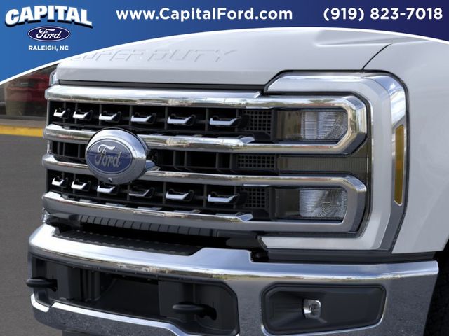 New 2026 Oxford White Ford F-250® XLT image 17