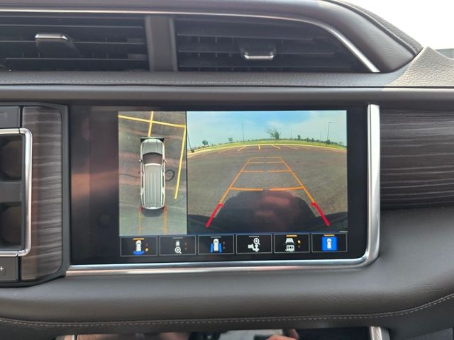 2022 GMC Yukon XL 4WD Denali