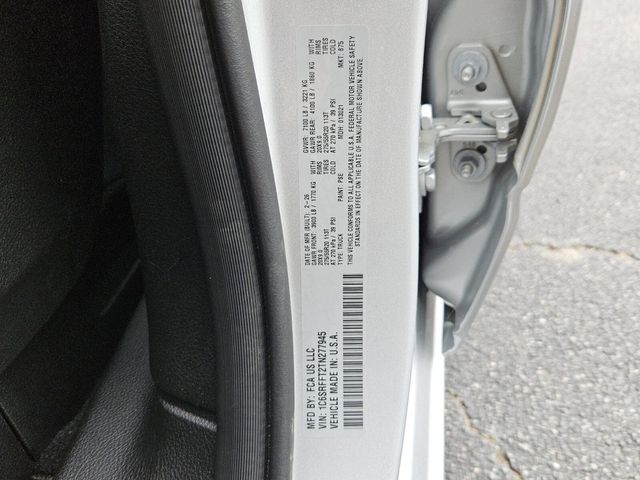 2026 Ram 1500 Big Horn Crew Cab 4x4 5'7" Box