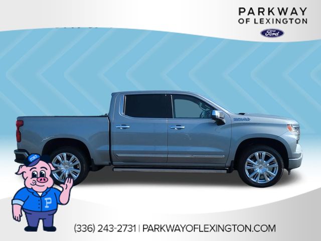 Used 2025 Gray Chevrolet High Country image 6
