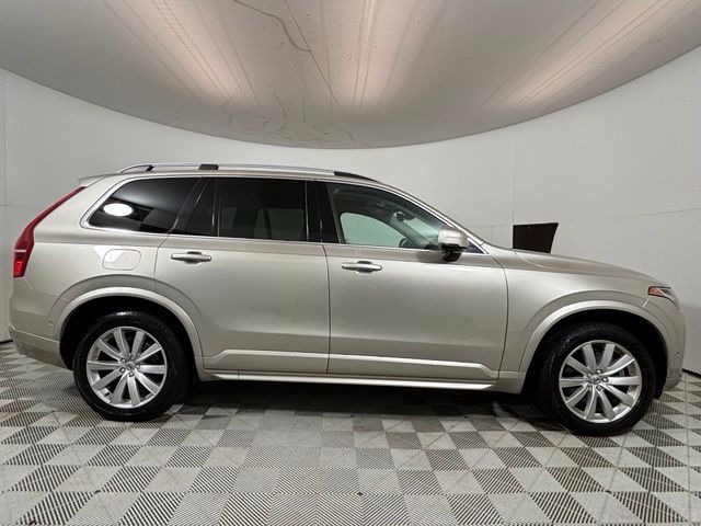Used 2016  Volvo T6 Momentum image 8