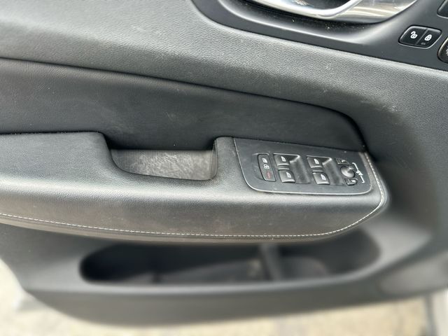 2023 Volvo XC60 B6 Ultimate Bright Theme Silver at Rafferty Subaru
