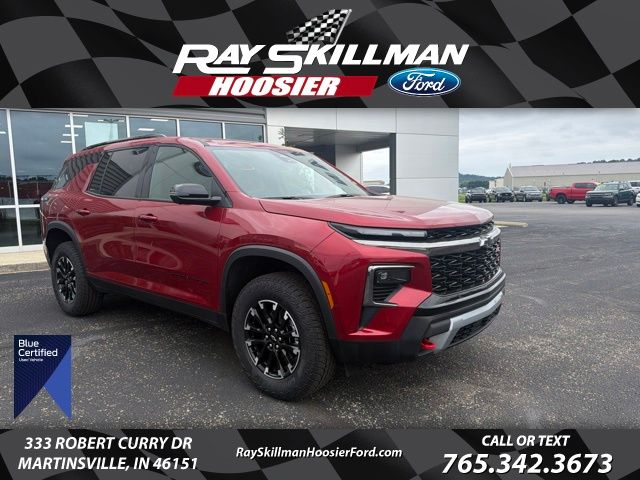 Radiant Red 2026 Chevrolet Traverse SUV / Crossover Four-Wheel Drive 8-Speed Automatic