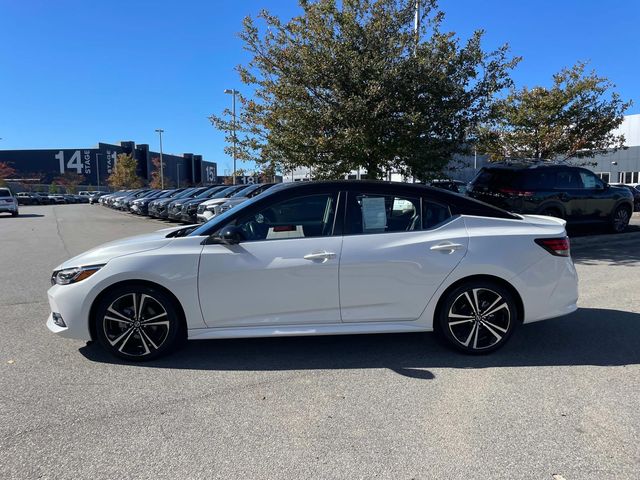 2022 Nissan Sentra SR 2