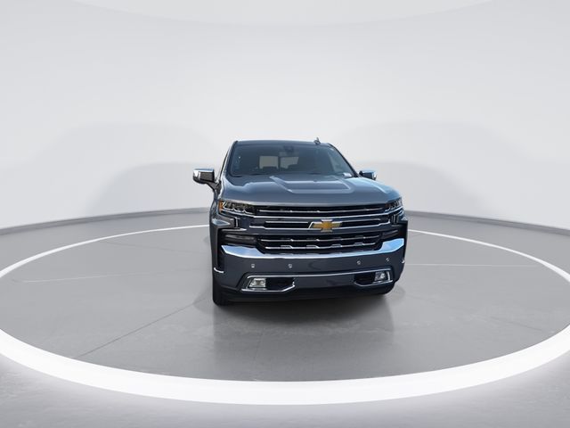 Used 2020 Gray Chevrolet LTZ image 3