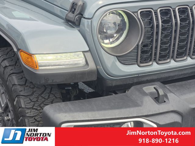 Used 2024 Jeep Gladiator Truck