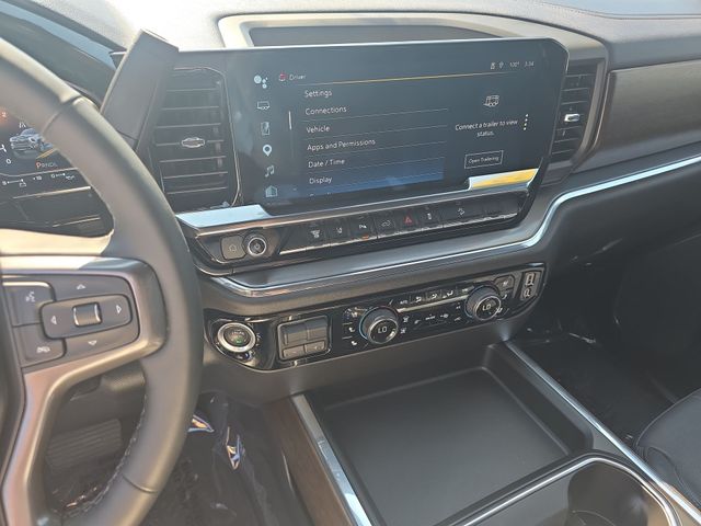 Used 2024 Black Chevrolet High Country image 20