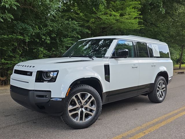 Fuji White 2026 Land Rover Defender SUV / Crossover All-Wheel Drive 8-Speed Automatic
