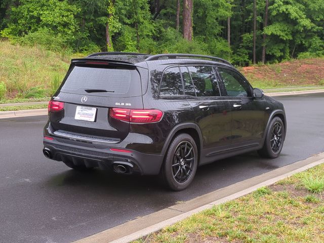Used 2025  Mercedes-Benz GLB 35 AMG® image 13