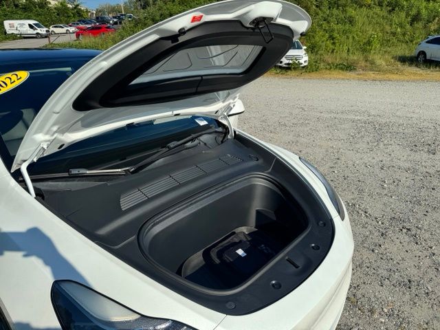 Used 2022 White Tesla Performance image 3