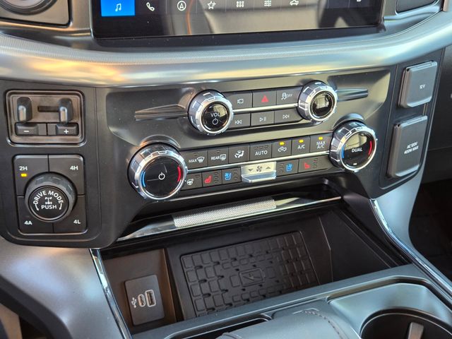 New 2026 Ford F-150 Lariat 4D SuperCrew