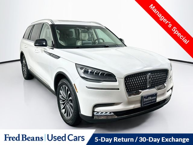 Pristine White Metallic Tri-Coat 2020 Lincoln Aviator SUV / Crossover All-Wheel Drive Automatic