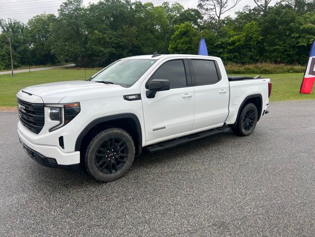 2024 GMC Sierra 4WD Crew Cab Short Box Elevation's photo