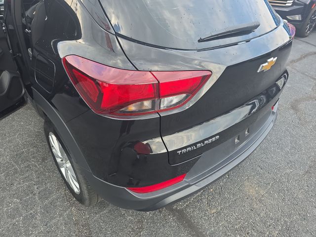 Used 2023 Black Chevrolet LS image 36