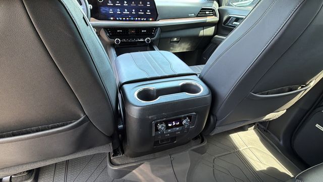 Used 2025 Black Chevrolet High Country image 21