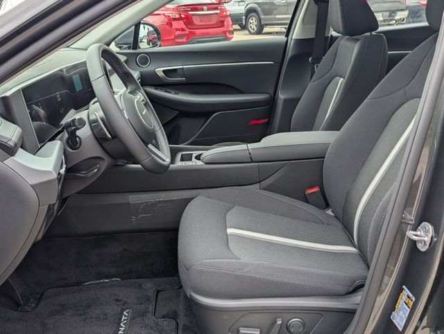 2026 Hyundai Sonata Hybrid SEL - 11