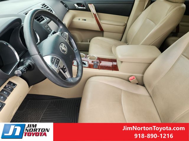 Used 2012 Toyota Highlander SUV