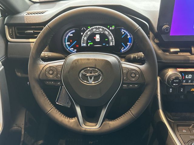 2024 Toyota RAV4 Hybrid XSE 8