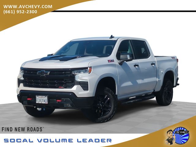 White (Iridescent Pearl Tricoat) 2024 Chevrolet Silverado 1500 Pickup Truck Four-Wheel Drive Automatic