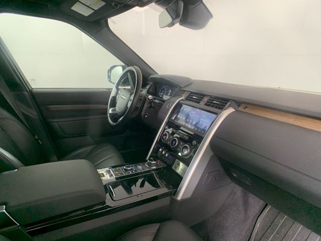 2019 Land Rover Discovery HSE 40