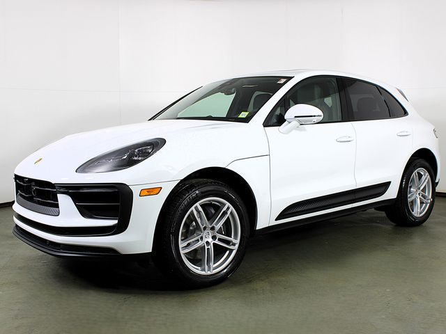 2026 Porsche Macan 2026 Porsche Macan  4D Sport Utility