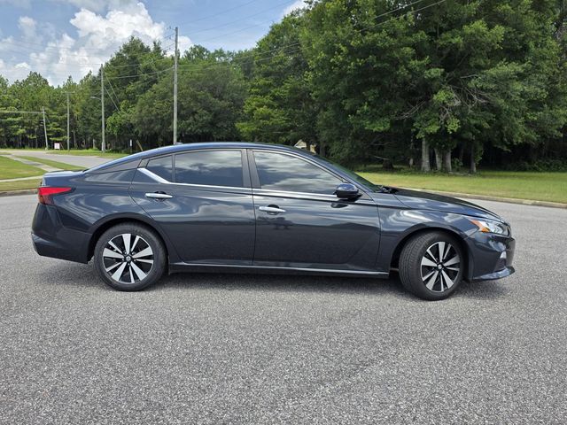 Used 2022 Nissan Altima Sedan