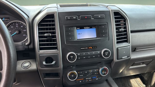 Used 2018 Gold Ford XLT image 25
