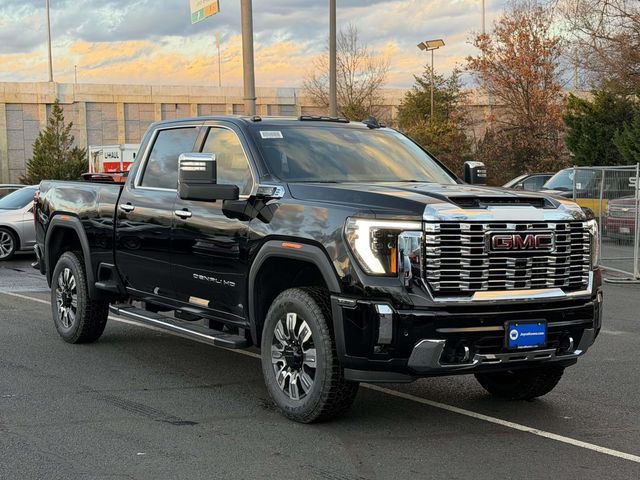 2026 GMC Sierra 2500HD Denali Crew Cab 4WD