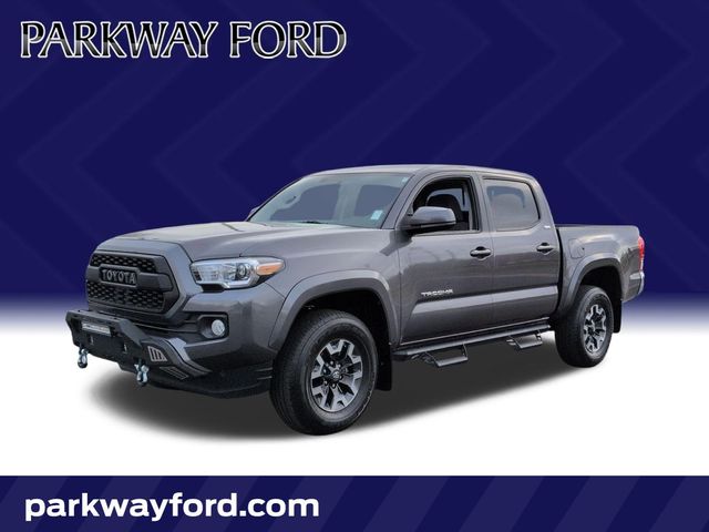 Gray 2017 Toyota Tacoma SR5 V6 Double Cab RWD Pickup Truck 4X2 6-Speed Automatic