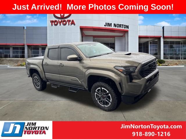 2025 Toyota Tacoma TRD Sport 4x4 Double Cab Long Bed's photo
