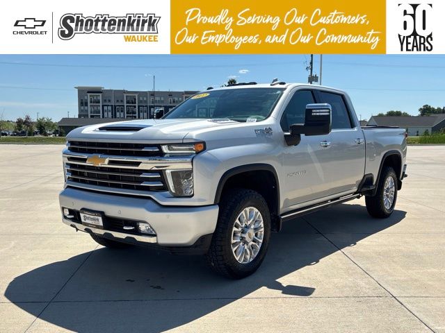 Silver Ice Metallic 2022 Chevrolet Silverado 2500HD Pickup Truck Four-Wheel Drive Automatic