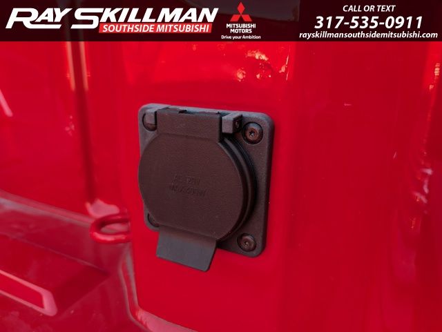 Used 2025 Red Chevrolet LT image 10