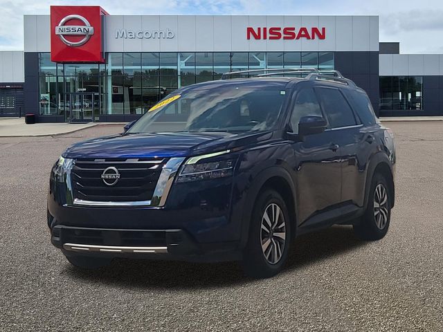 Used 2023 Nissan Pathfinder SUV