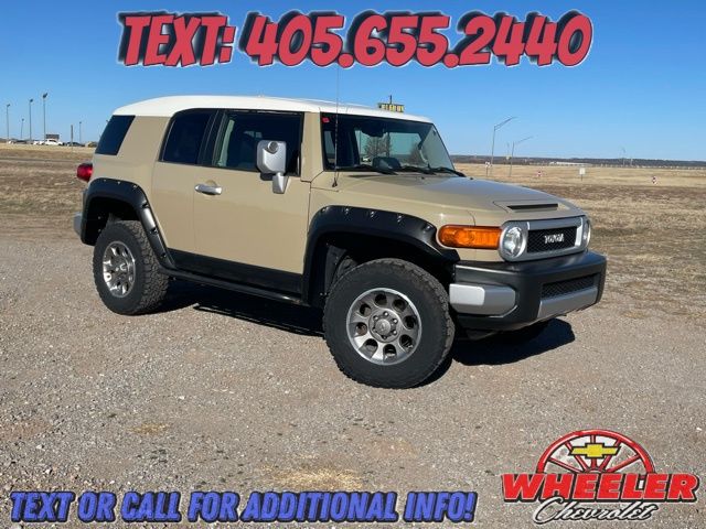 2012 Toyota FJ Cruiser 4WD
