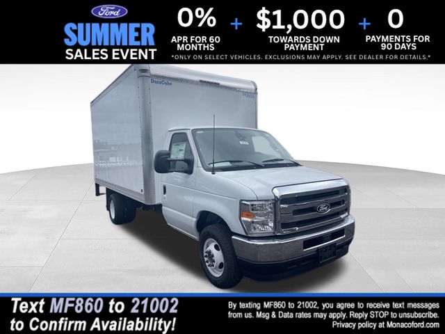 Oxford White 2026 Ford E-Series Chassis Pickup Truck Rear-Wheel Drive 6-Speed Automatic Overdrive