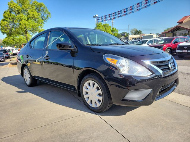 Super Black Metallic 2017 Nissan Versa S Plus Sedan Front-Wheel Drive Continuously Variable Transmission