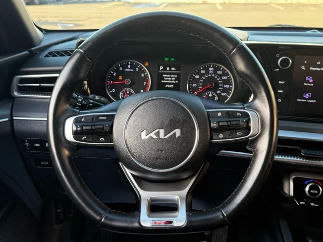 2022 Kia K5