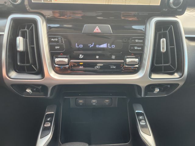 2022 Kia Sorento S White at Shottenkirk Kia Fort Bend