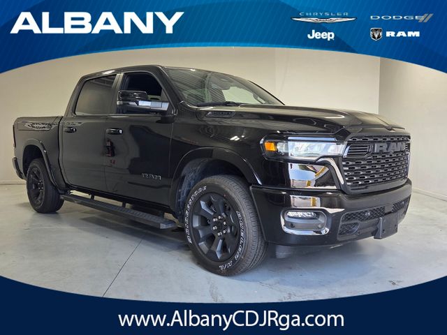 Diamond Black Crystal Pearlcoat 2025 RAM 1500 Big Horn Crew Cab 4WD Pickup Truck Four-Wheel Drive 8-Speed Automatic