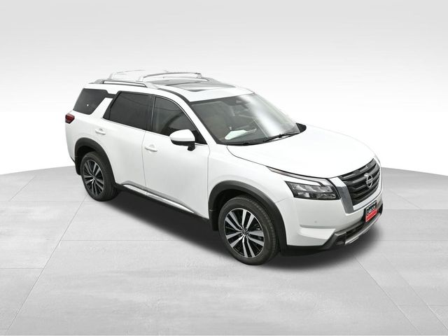 2025 Nissan Pathfinder Platinum 34