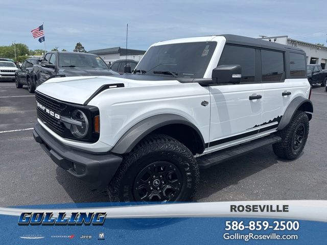 Oxford White 2022 Ford Bronco SUV / Crossover Four-Wheel Drive Automatic