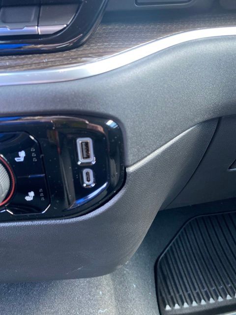 2026 Chevrolet Silverado 1500 LT — photo 22