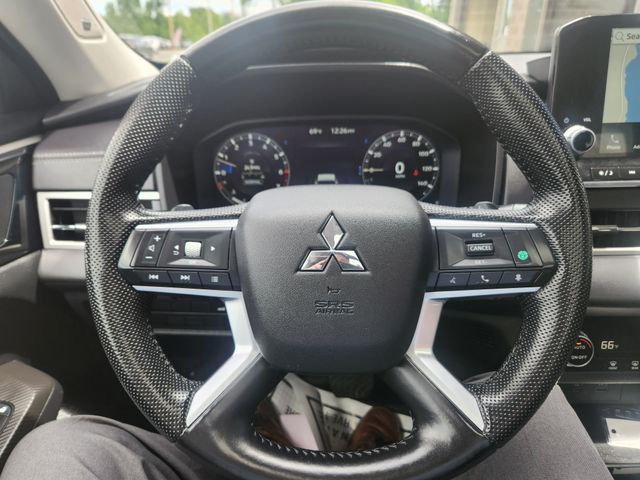 Used 2023 Mitsubishi Outlander SUV