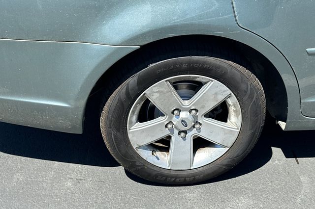 Used 2006  Ford SE image 4