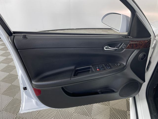 Used 2013 Chevrolet Impala LT For Sale in Bremerton, WA