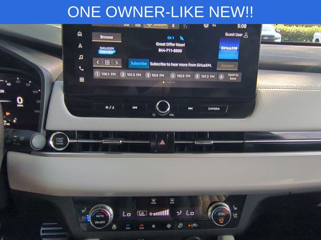Used 2025 White Mitsubishi SEL image 24