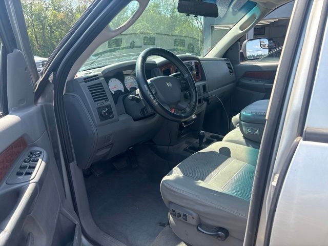 2006 Bright Silver Metallic Clearcoat Dodge Ram 2500 SLT 4X4 Truck
