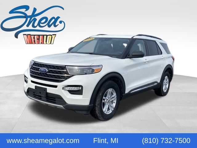 Star White Metallic Tri-Coat 2022 Ford Explorer SUV / Crossover All-Wheel Drive 10-Speed Automatic