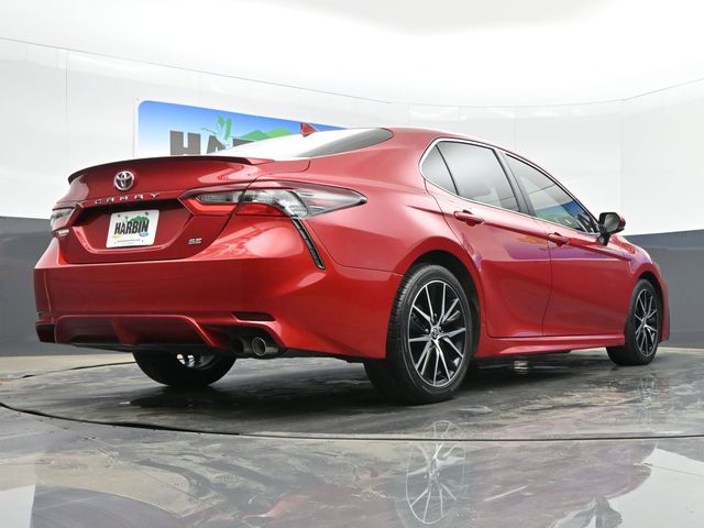 2021 Toyota Camry SE photo